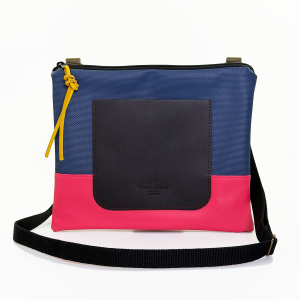 BANDOLERA MINI IMPERMEABLE FALDÓN FUXIA BOLSILLO NEGRO DANIEL CHONG
