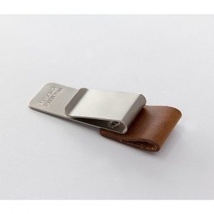 016 Pen Holder Camel